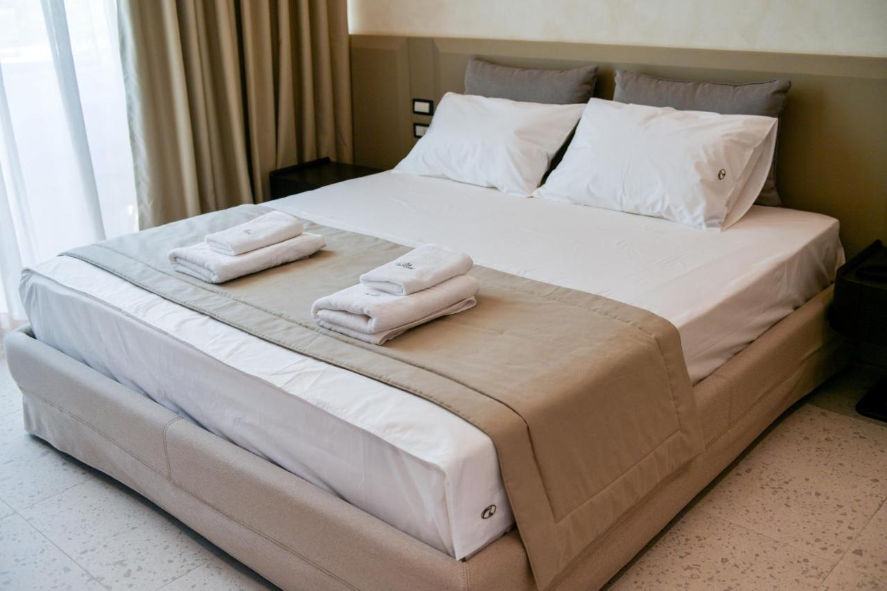 Elite Bay Hotel Lalez Durres エクステリア 写真