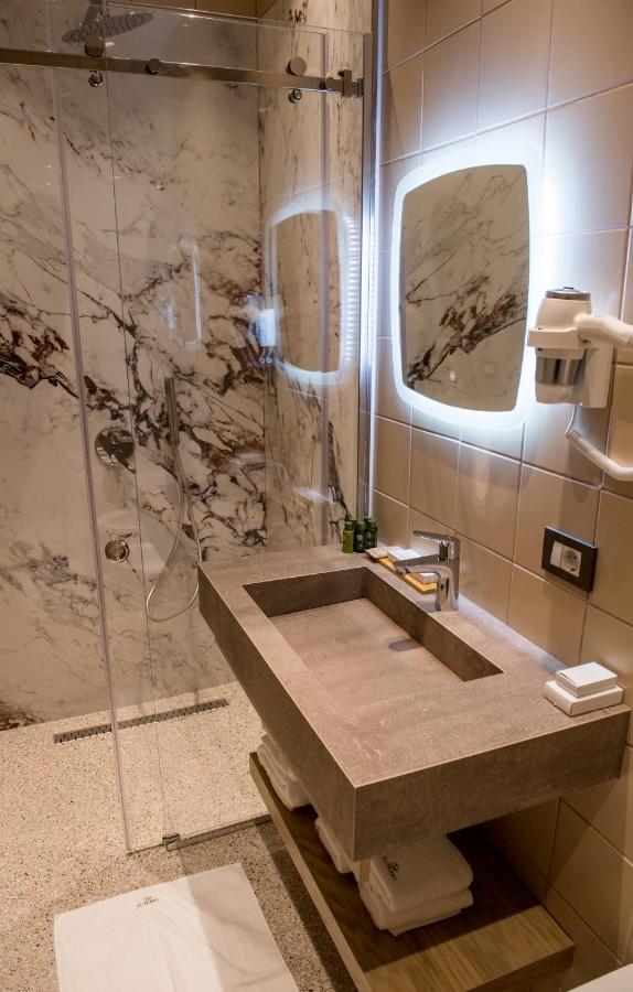 Elite Bay Hotel Lalez Durres エクステリア 写真