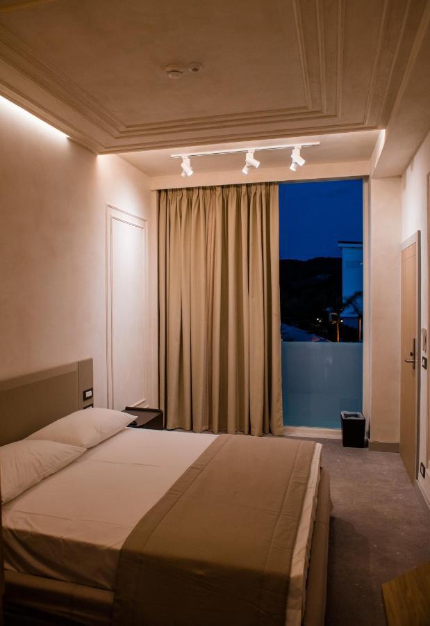 Elite Bay Hotel Lalez Durres エクステリア 写真